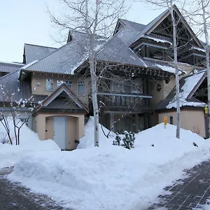 Apartment Lagoons By Retreats, Whistler